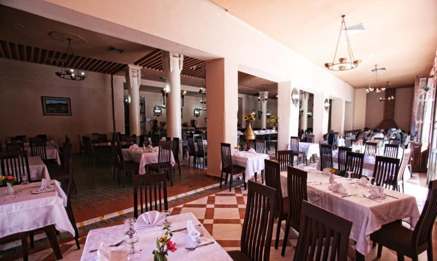 Hotel Club Hanane Warzazát Exteriér fotografie